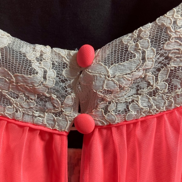 Vintage Nightgown and Robe Set by Claire Sandra by Lucie Ann of Beverly Hills - Picture 7 of 16